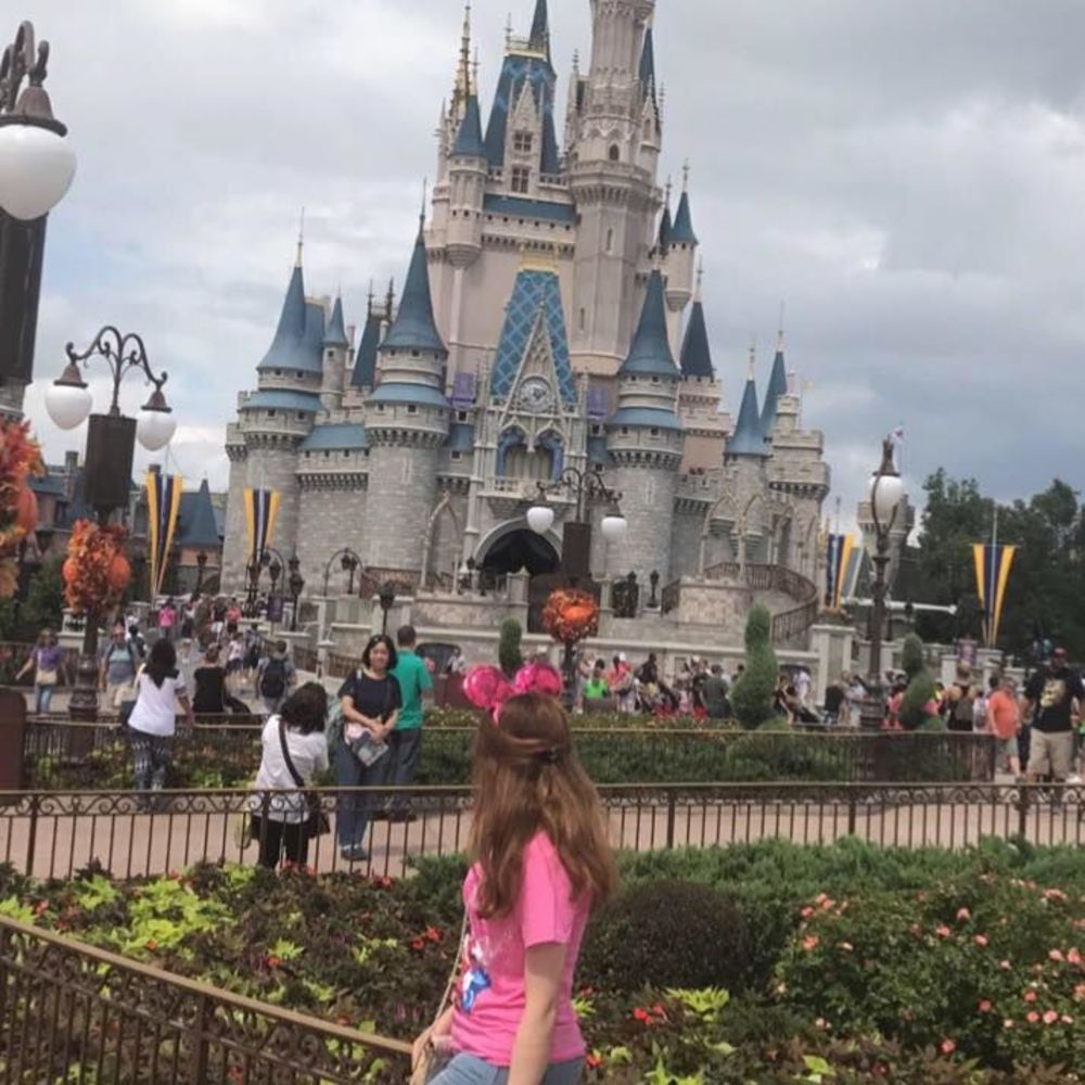 Meet your Posher, Sheelan